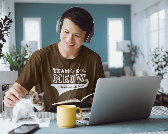 Guide to Pet-Sitter Insurance for 2024-25